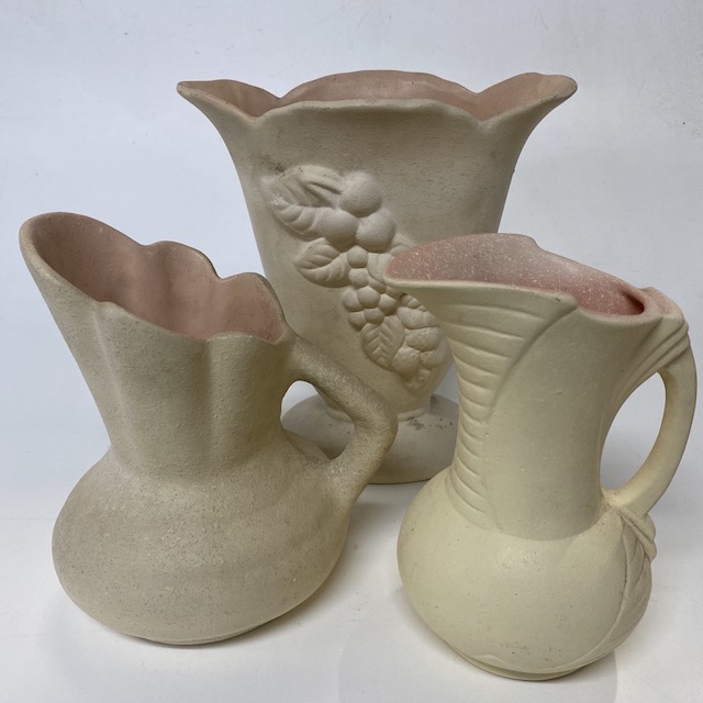 VASE, Art Deco - 1940 - 50s Australian Pottery Jug or Vase Cream Pink